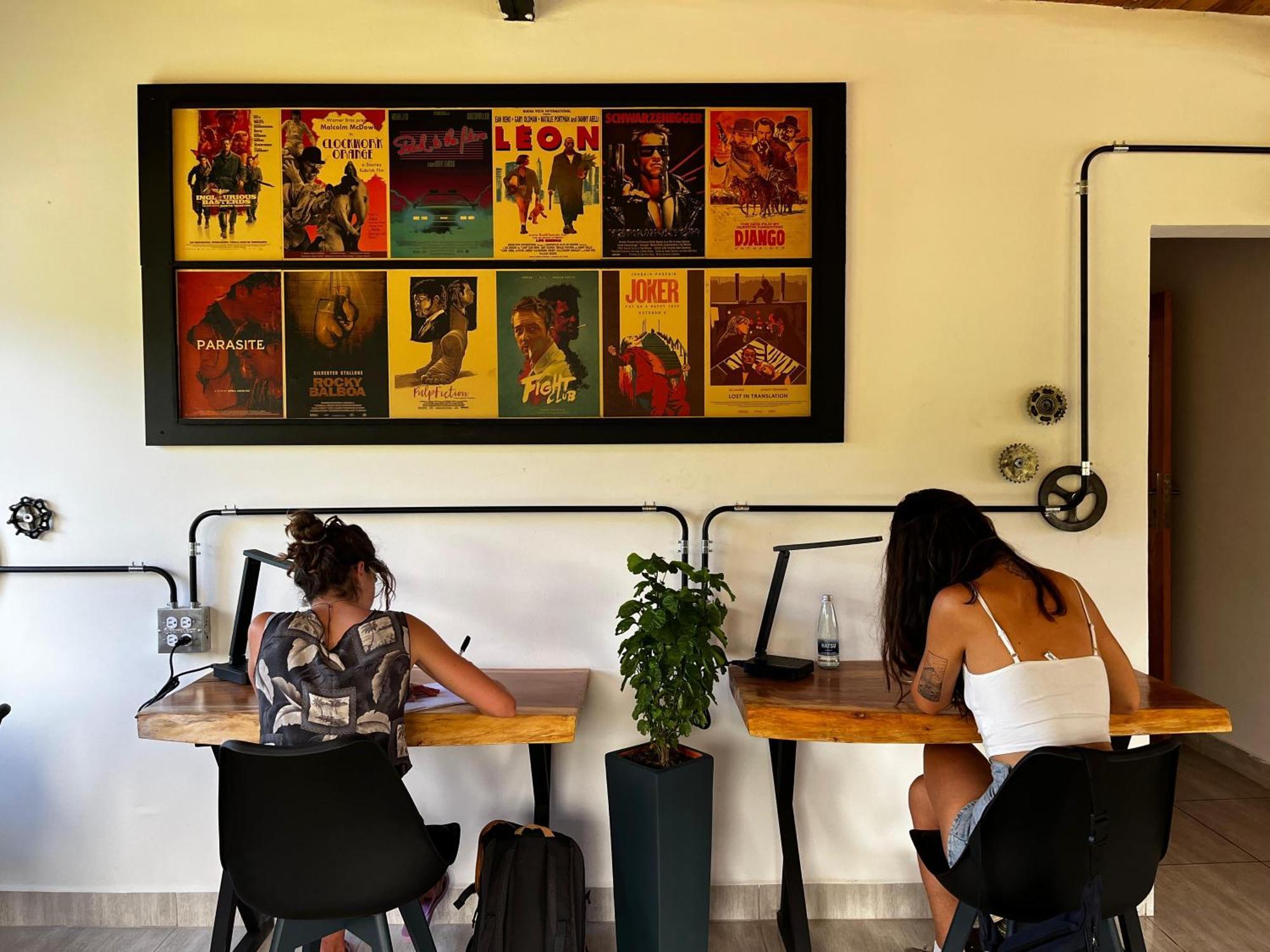 Casa Kayam Art Hostel Coliving Coworking Guatapé Extérieur photo